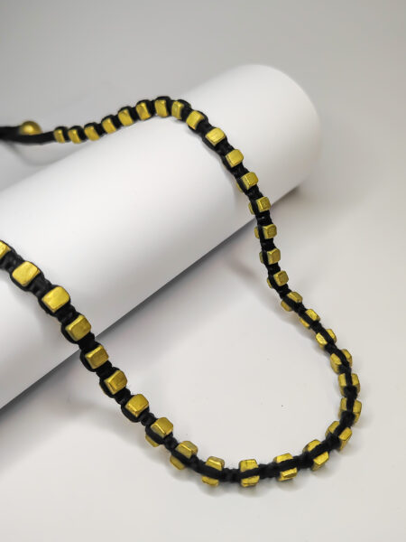 Necklace square beads in black thread type1