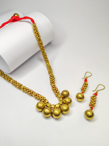 Authentic, dokra fusion, stringed beads necklace with earrings,  red colour, black colour