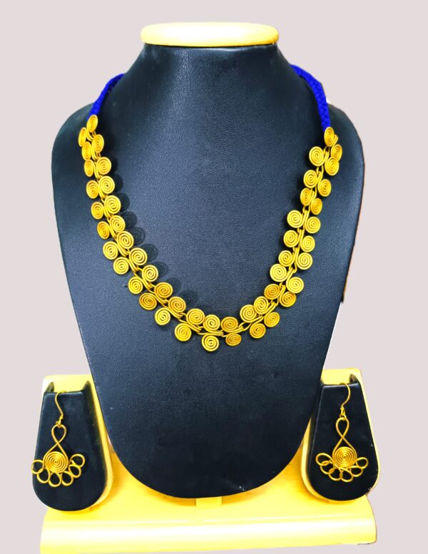 Dokra Spiral choker necklace with earrings, blue colour - Image 3