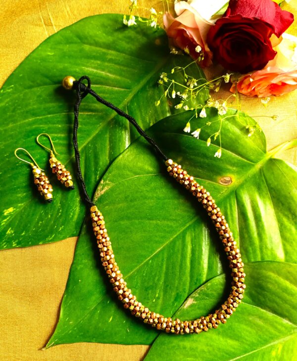 Unique, dokra choker necklace, with earrings, dual-colour, brass-copper beads - Image 2