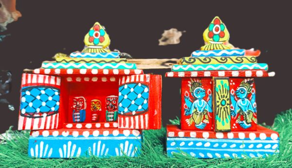 Wooden temple, with beautiful painting, l-13cm, w-6cm, height-20cm - Image 4