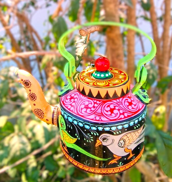 Remarkable, Pattachitra painting on kettle,  L-7,W-5,H-6inch - Image 2