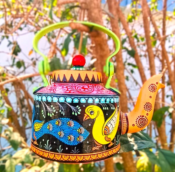 Remarkable, Pattachitra painting on kettle,  L-7,W-5,H-6inch - Image 3