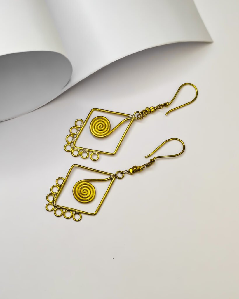 Exquisite, Traditional, Hand-made, Dokra spiral Diamond shape earrings