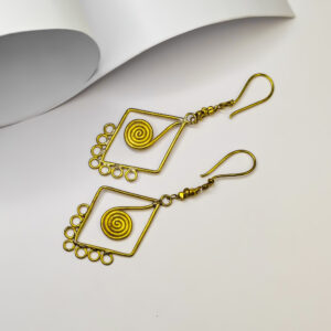 Exquisite, Traditional, Hand-made, Dokra spiral Diamond shape earrings