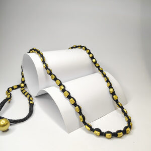 Necklace dimond bead single line long in black thread