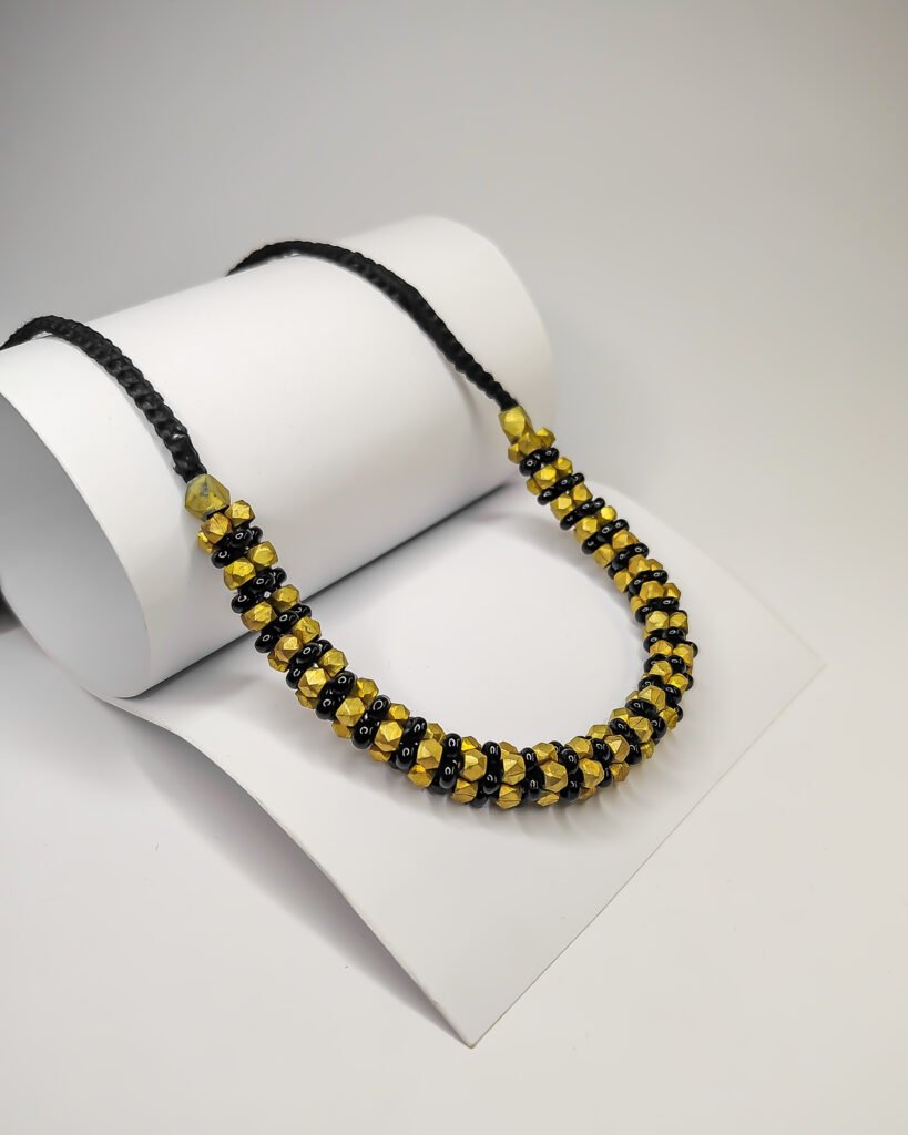 Necklace Choker double colour with black beads